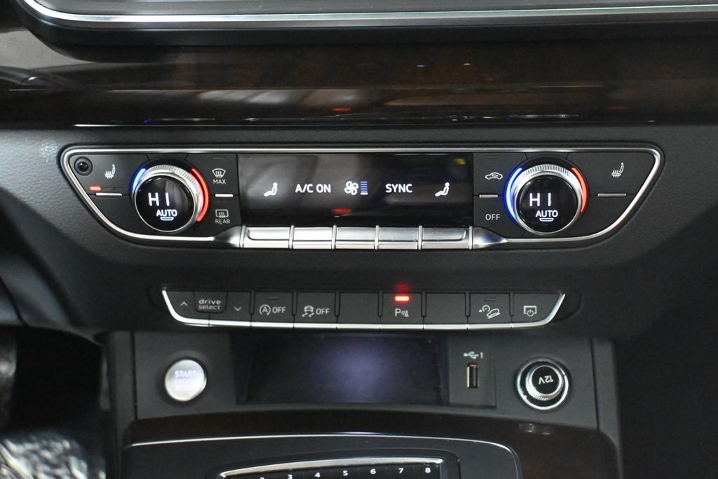 Thumbnail: 2018 Audi Q5 - 23