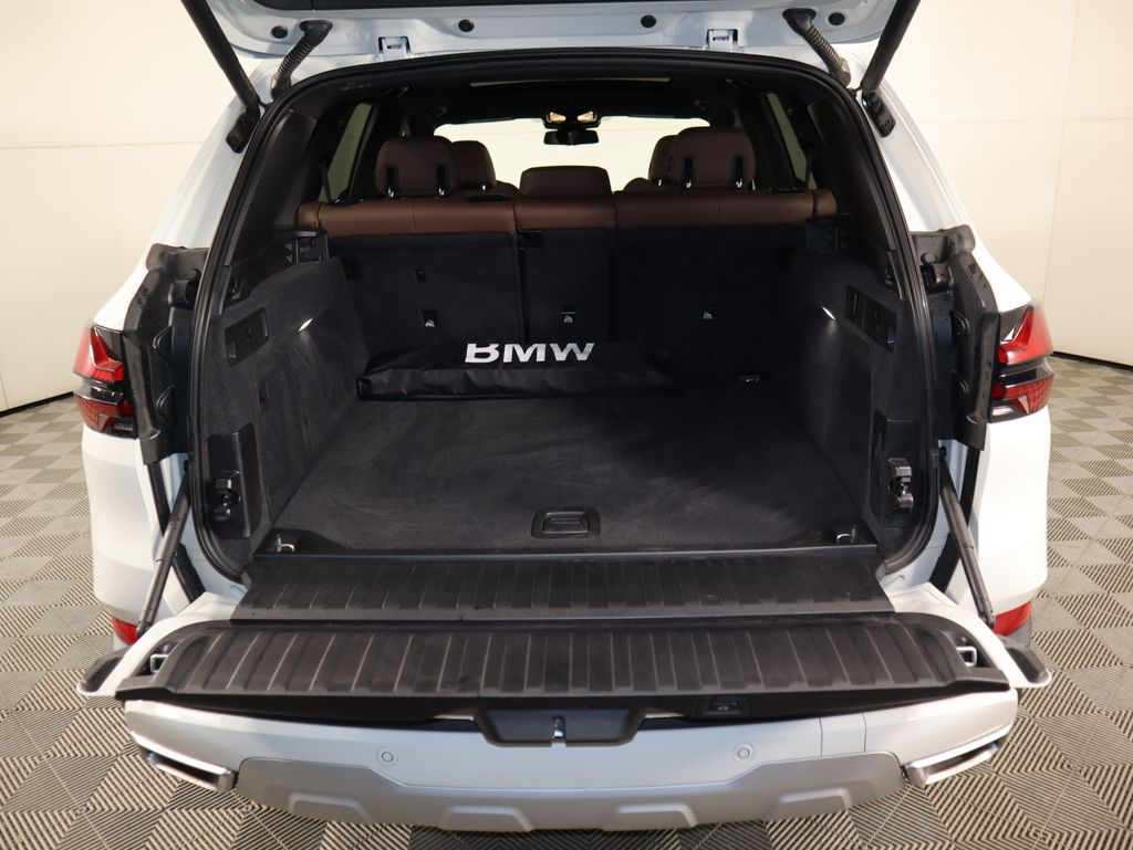 Thumbnail: 2024 BMW X5 - 29