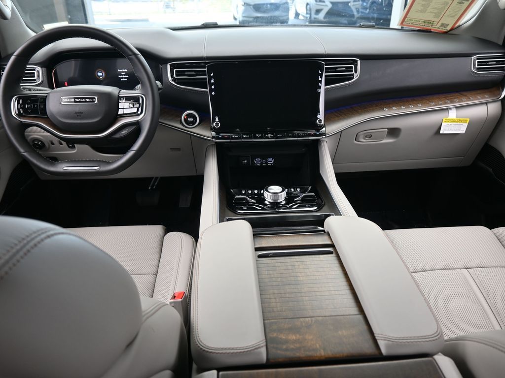 Used 2024 Diamond Black Crystal Pearlcoat Jeep Base image 49