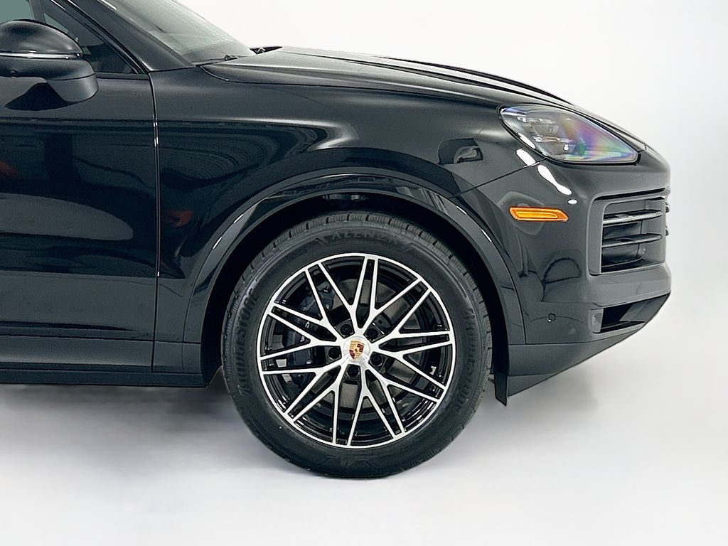 Thumbnail: 2026 Porsche Cayenne - 11