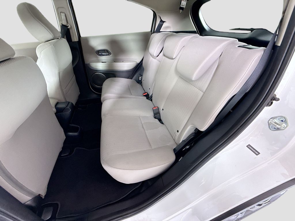 Thumbnail: 2018 Honda HR-V - 21