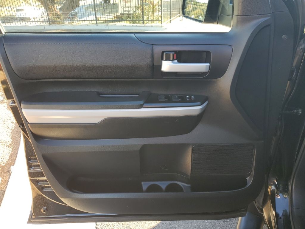 Used Car 2021 Toyota Tundra  Sr5 For Sale Under $40,000 In Austin, Texas