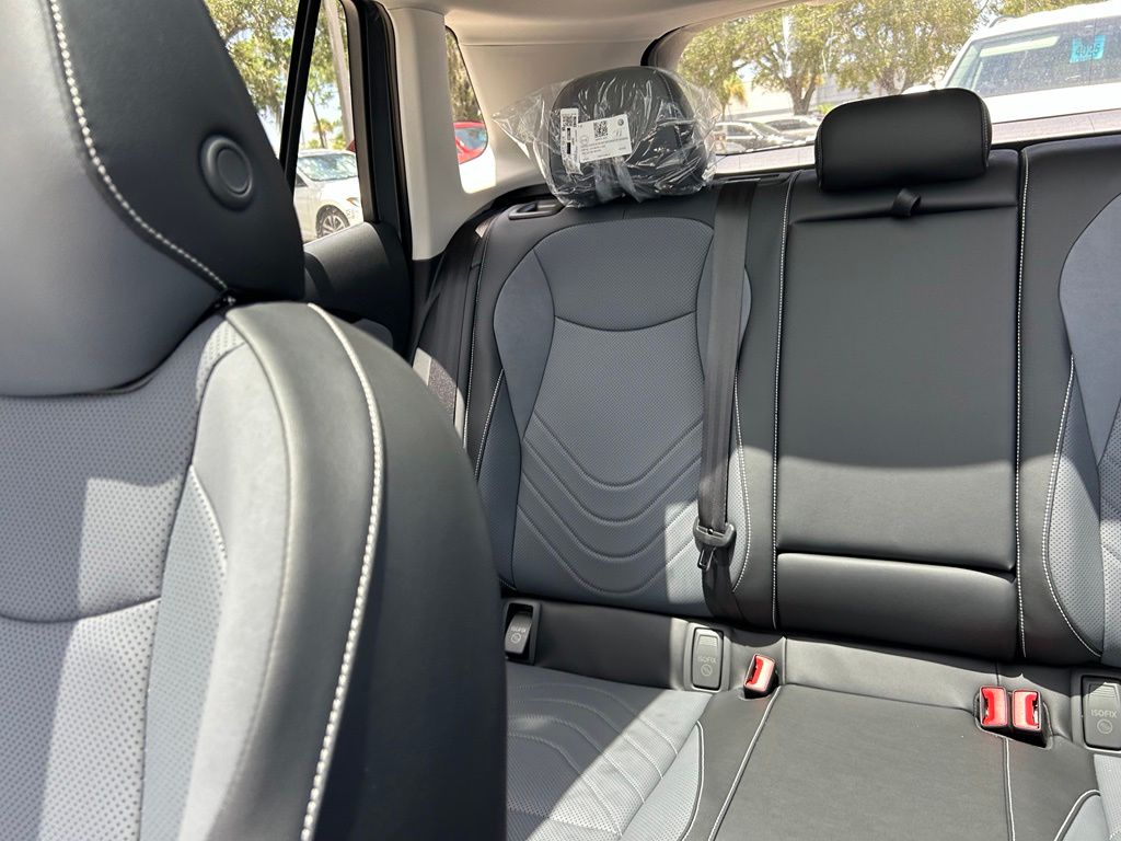 New 2026 Platinum Gray Volkswagen 2.0T SE image 11