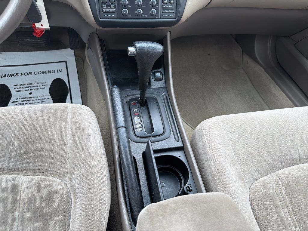 Thumbnail: 2000 Honda Accord - 16