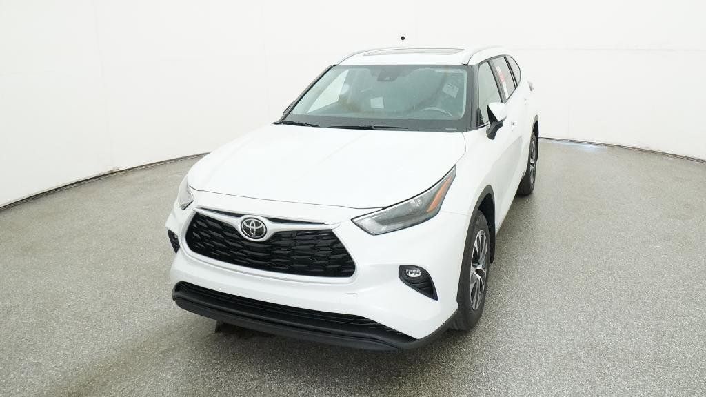 Thumbnail: 2025 Toyota Highlander - 26