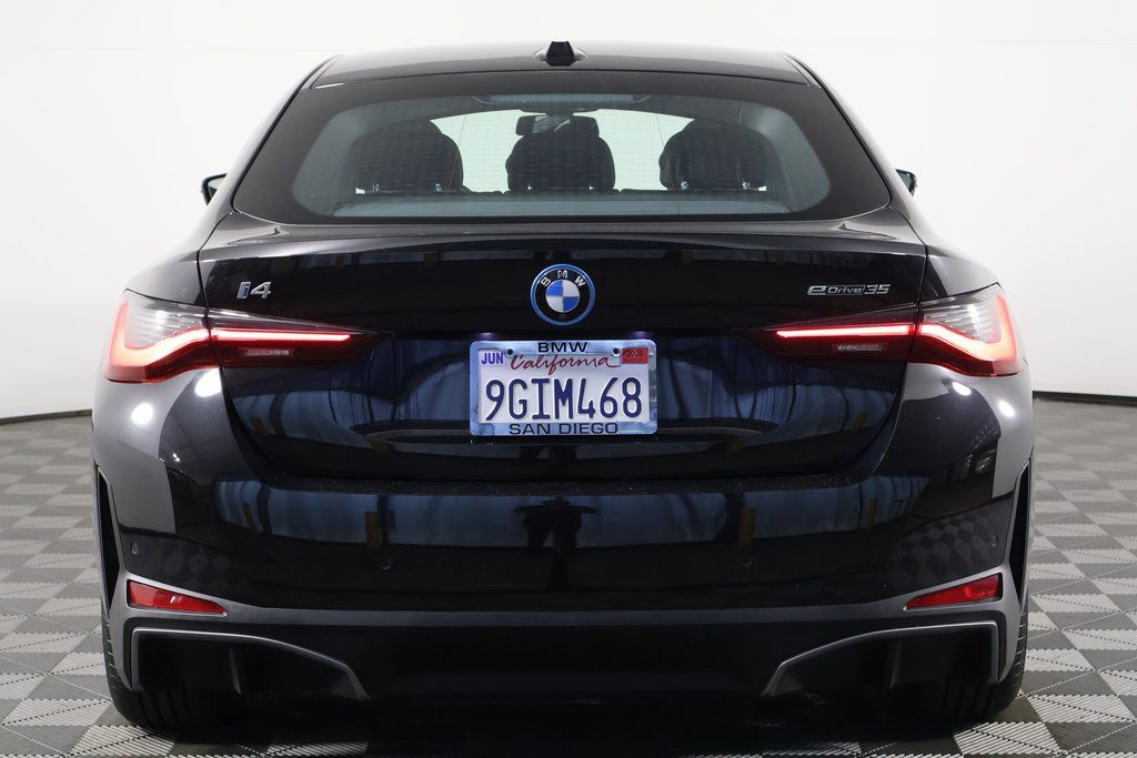 Thumbnail: 2023 BMW i4 - 5