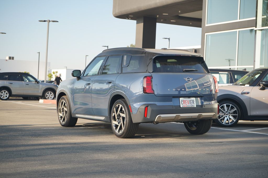 2025 MINI Cooper Countryman Base 3