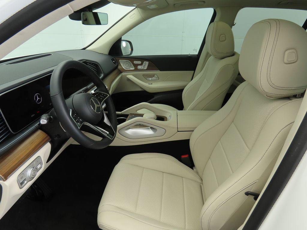 Thumbnail: 2026 Mercedes-Benz GLE - 18