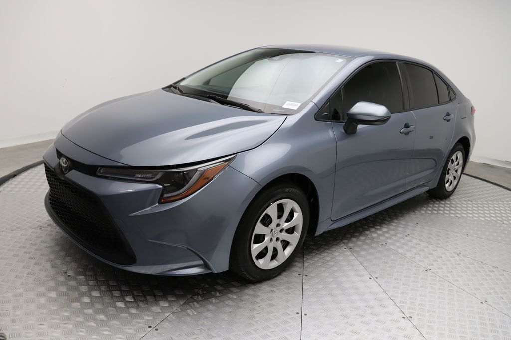 2022 Toyota Corolla LE Hero Image