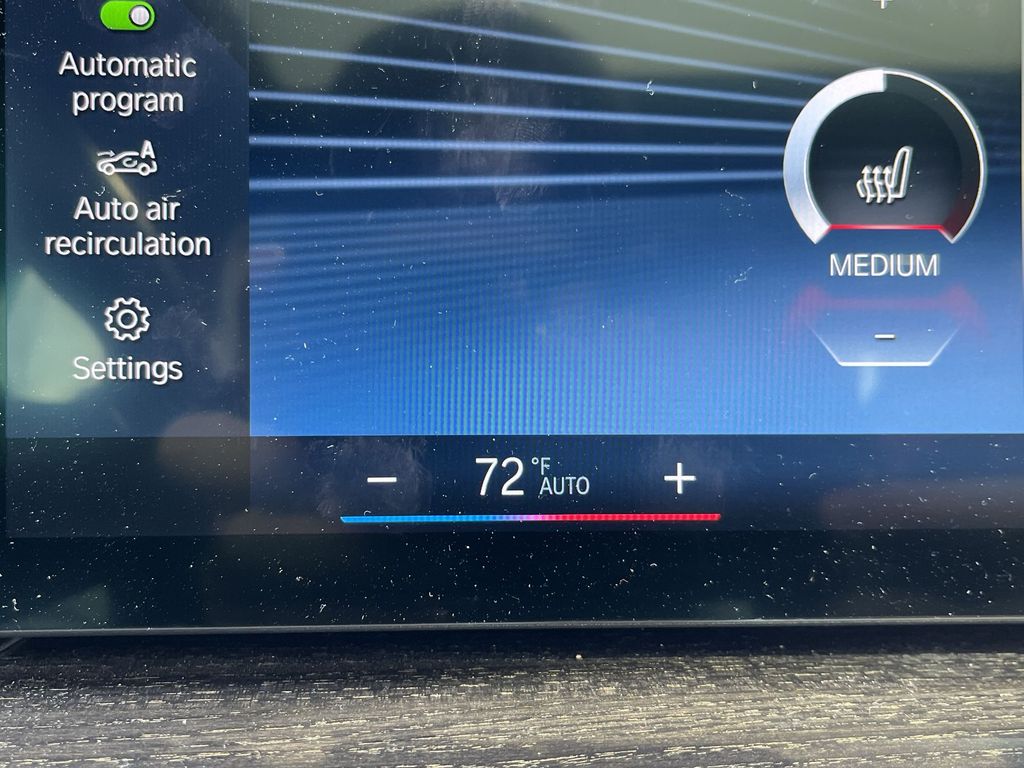 Thumbnail: 2023 BMW 3 Series - 19