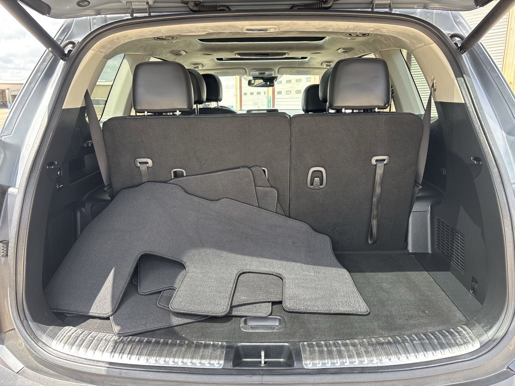 2020 Kia Telluride SX Silver at Bravo Nissan
