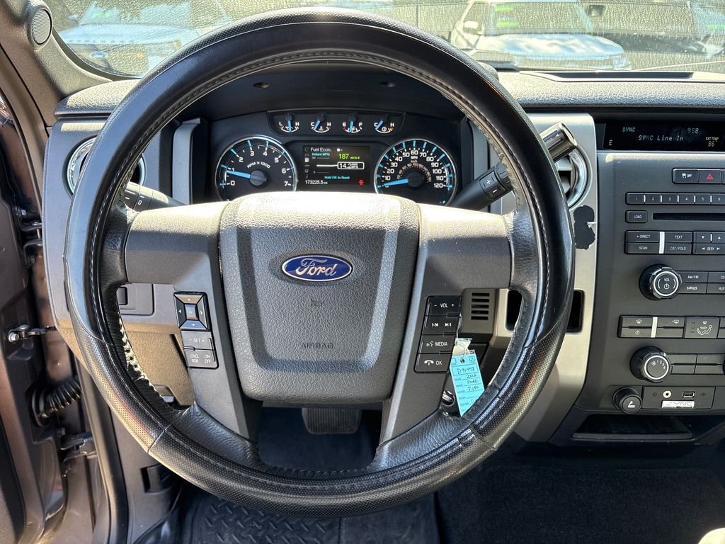 Used 2012 Gray Ford XLT image 18