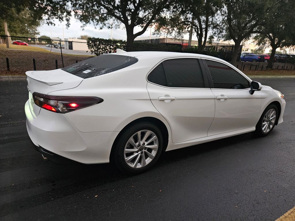 2024 Toyota Camry LE 5