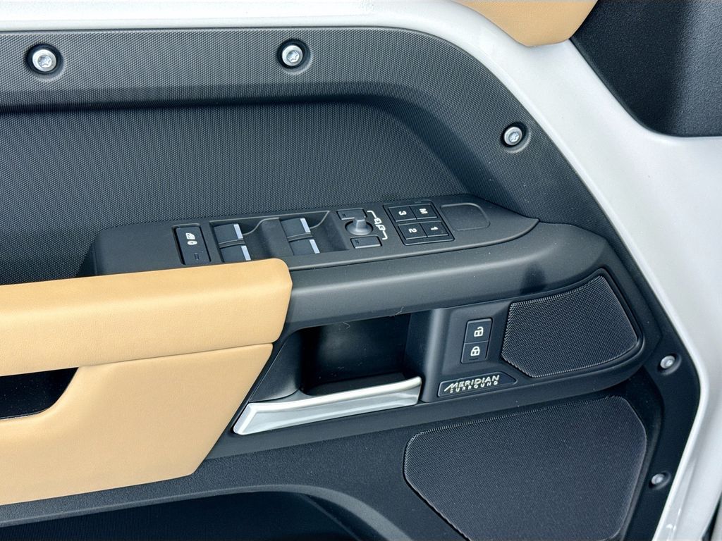 Thumbnail: 2026 Land Rover Defender - 22