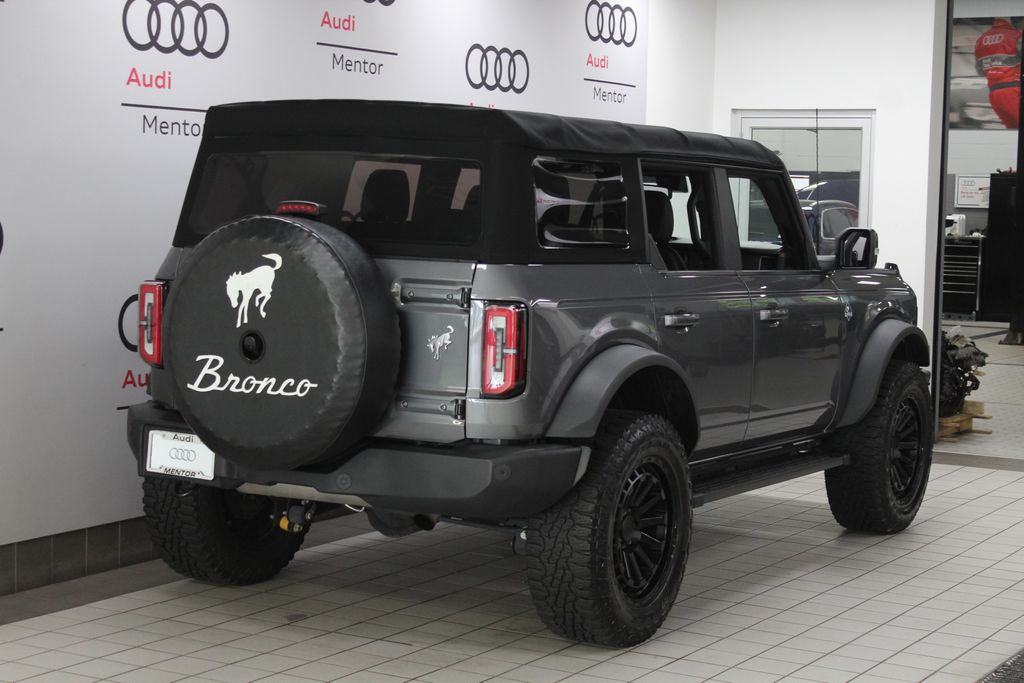 Thumbnail: 2021 Ford Bronco - 6