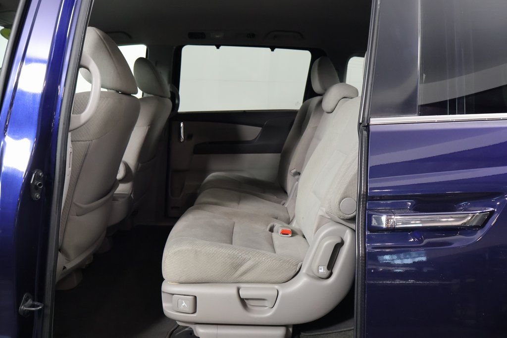 Thumbnail: 2014 Honda Odyssey - 11