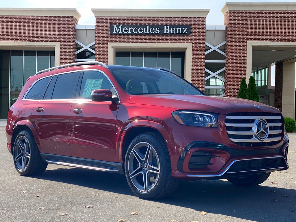 2025 Mercedes-Benz GLS 450 4MATIC 3