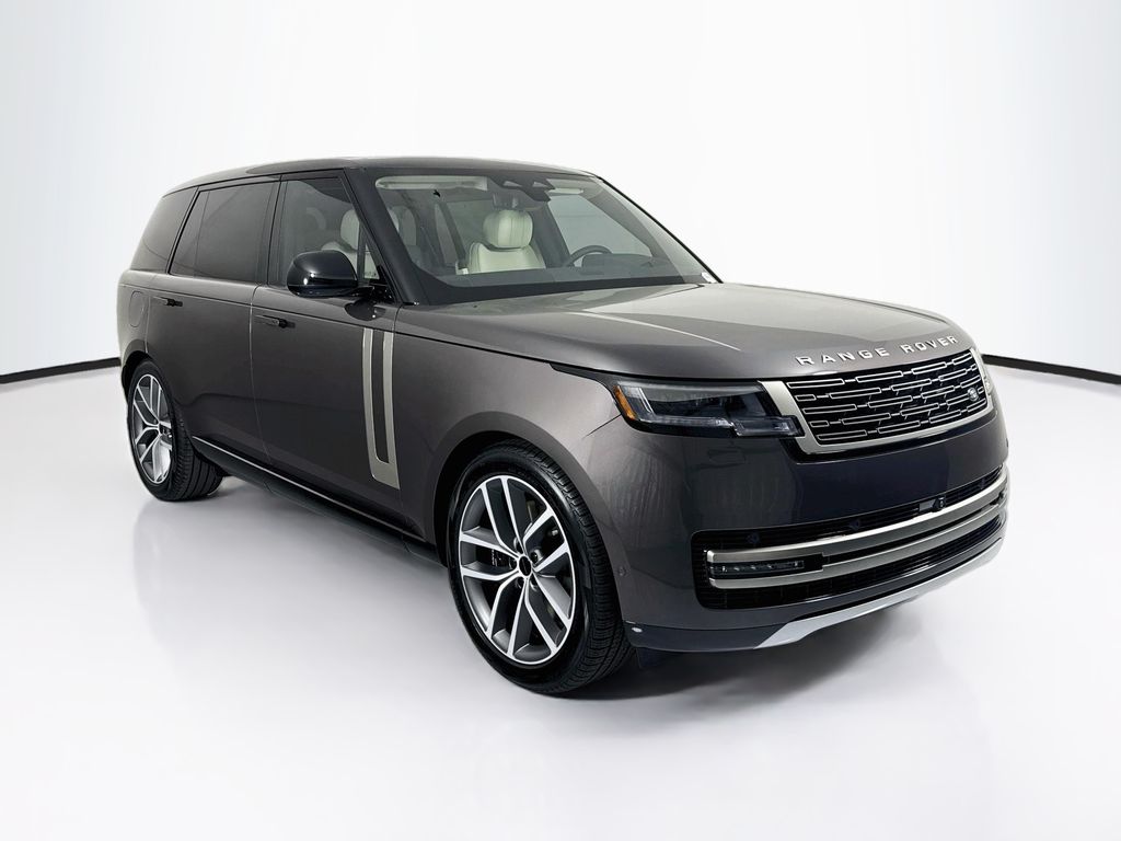 Thumbnail: 2026 Land Rover Range Rover - 3