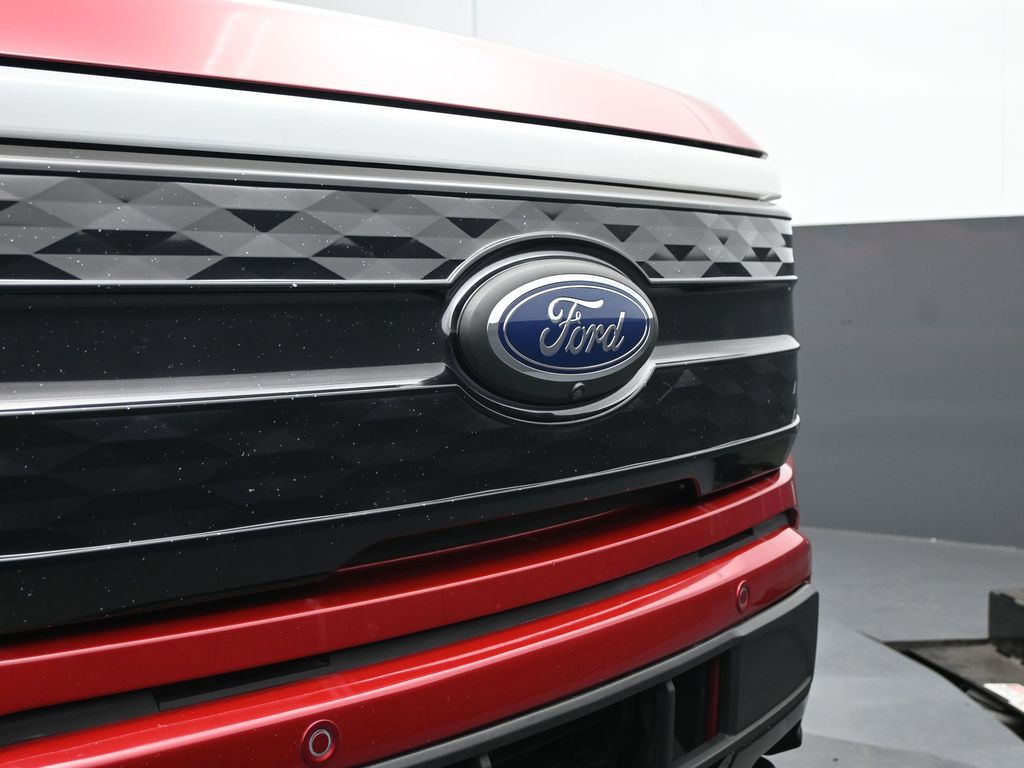 2023 Ford F-150 Lightning Platinum
