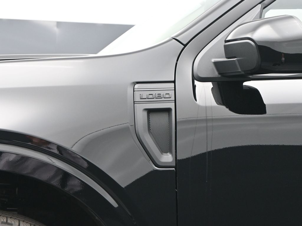 2025 Ford Maverick Lobo