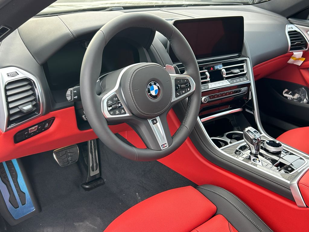 Thumbnail: 2026 BMW 8 Series - 13