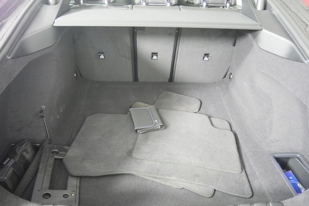 Thumbnail: 2025 BMW 4 Series - 17