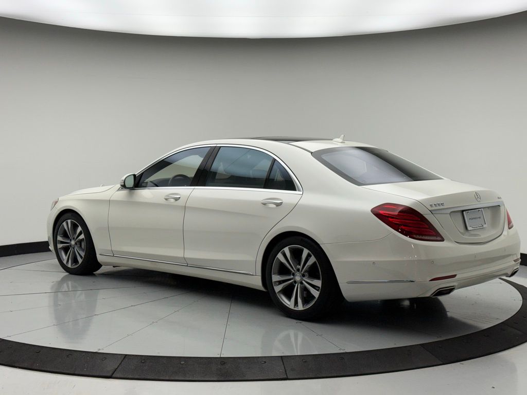 Thumbnail: 2016 Mercedes-Benz S-Class - 3