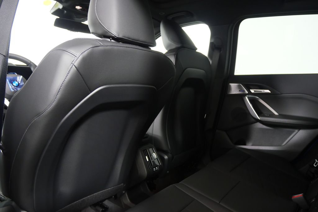 2025 BMW X1 xDrive28i 17