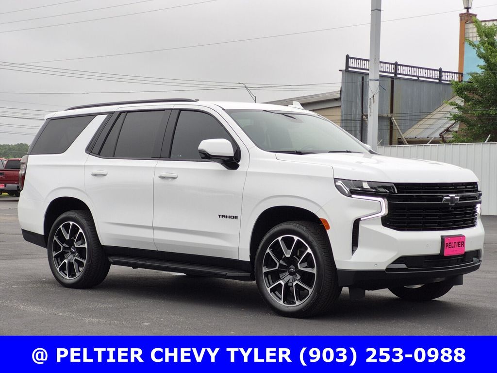 Summit White 2024 Chevrolet Tahoe RST RWD SUV / Crossover 4X2