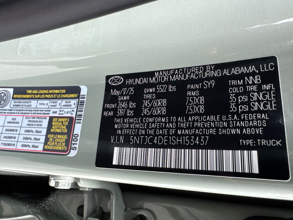 2025 Hyundai Santa Cruz SEL Activity photo 23