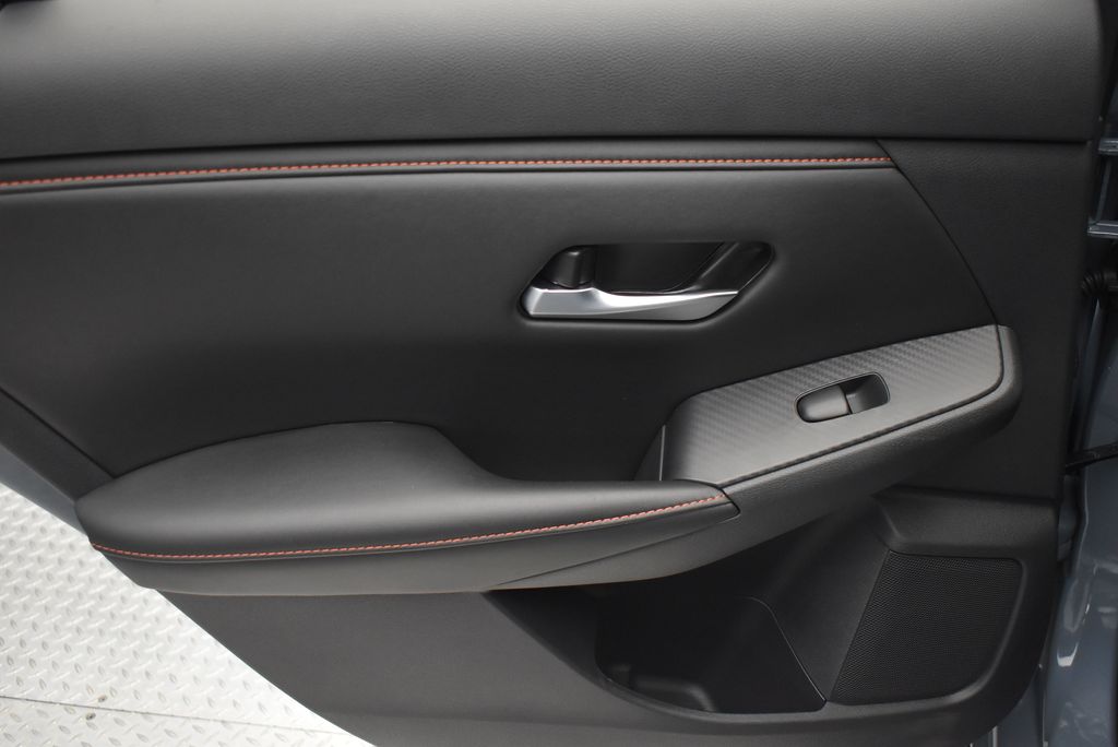 Thumbnail: 2025 Nissan Sentra - 32