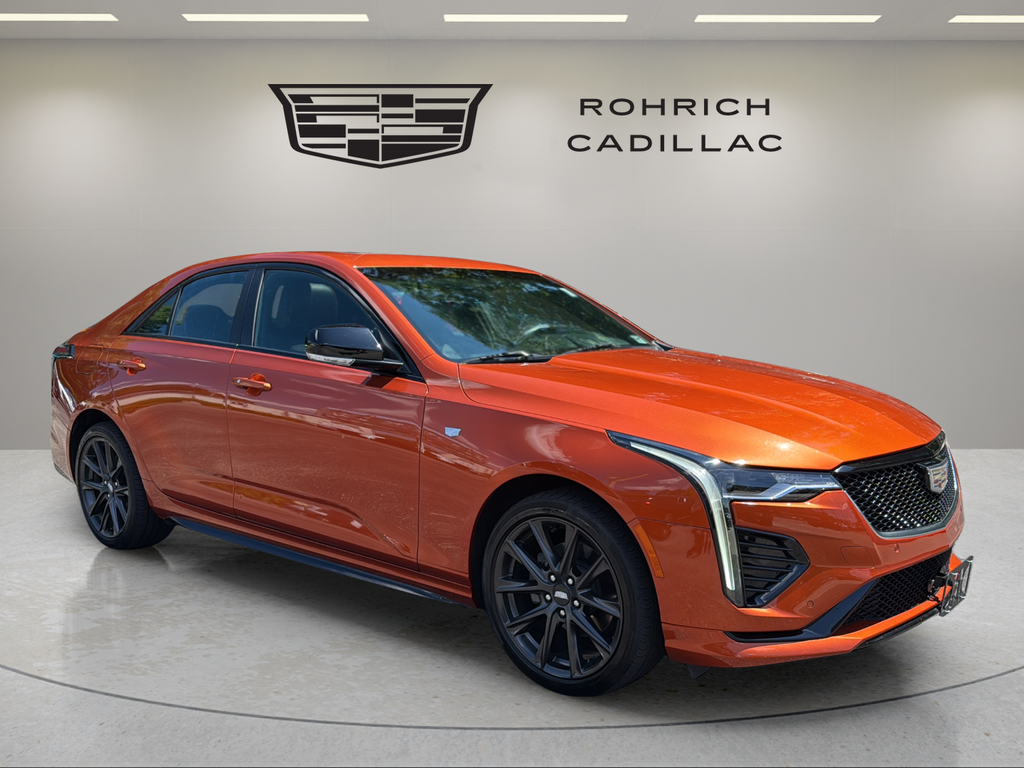 2023 Cadillac CT4