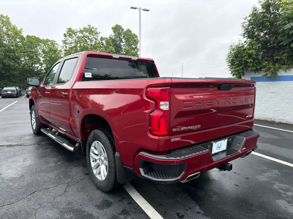Thumbnail: 2019 Chevrolet Silverado 1500 - 3