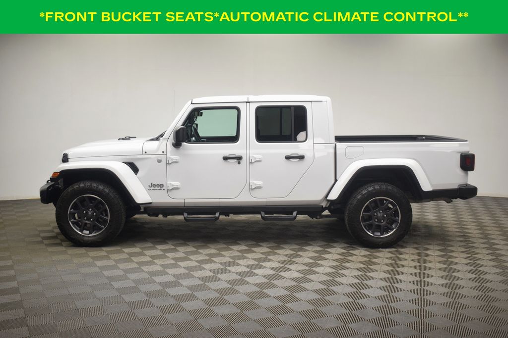 used 2023 Jeep Gladiator car, priced at $29,000