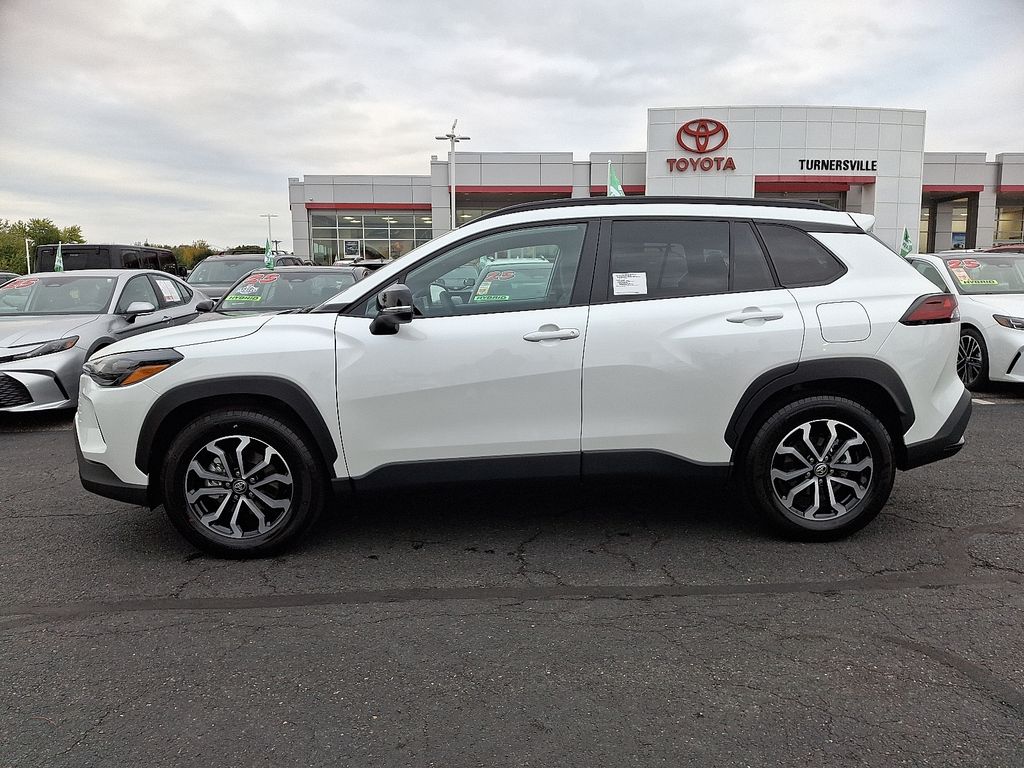 Thumbnail: 2026 Toyota Corolla Cross - 7