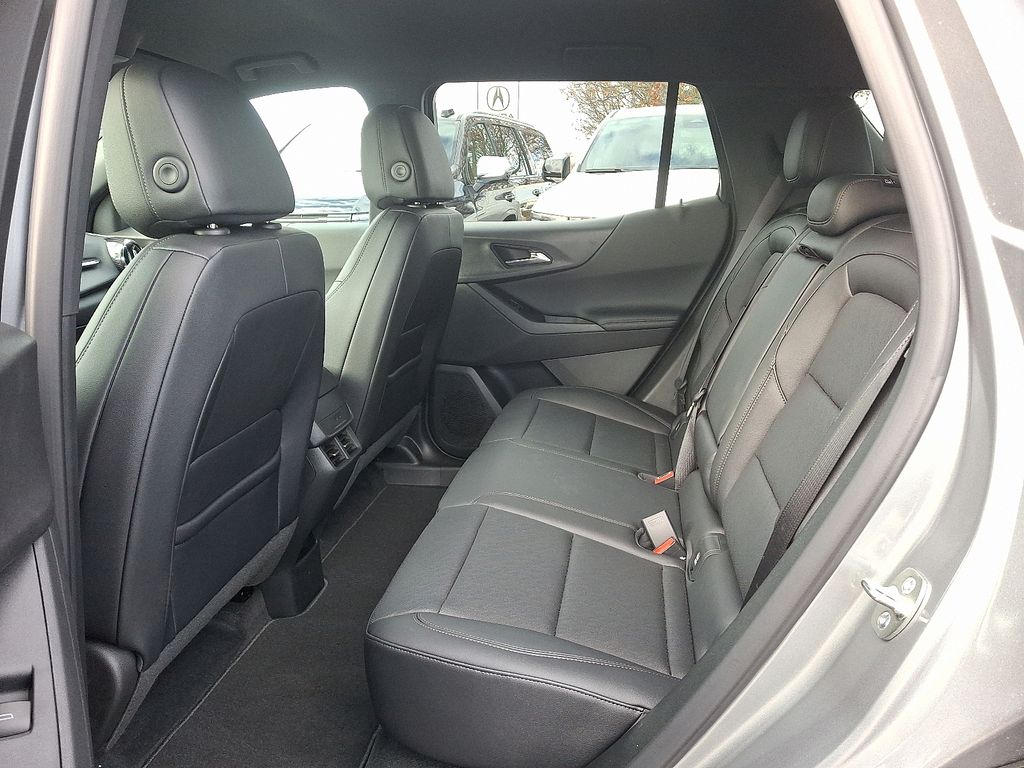 Thumbnail: 2026 Chevrolet Equinox - 5