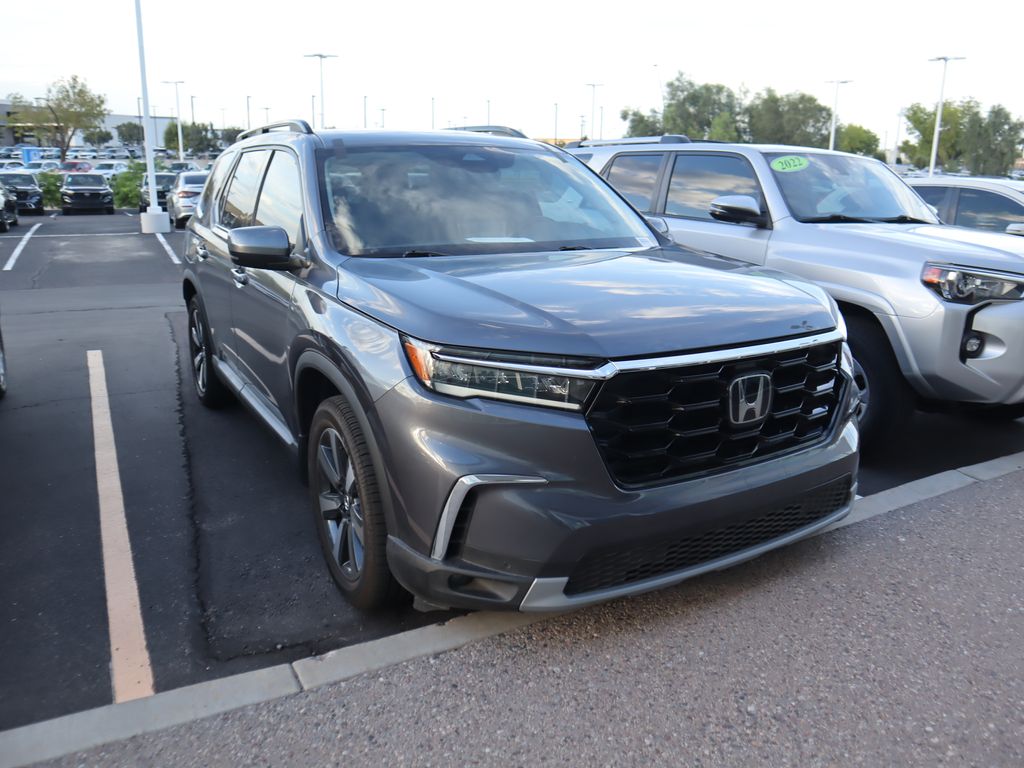 Thumbnail: 2023 Honda Pilot - 3