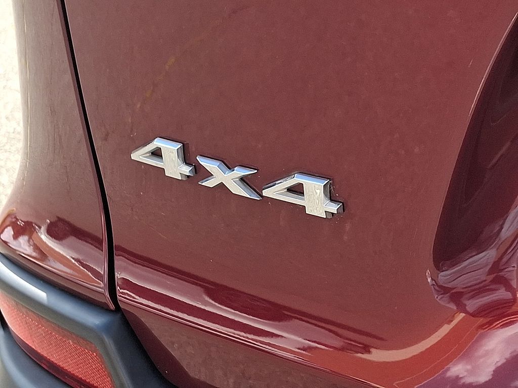 Thumbnail: 2021 Jeep Cherokee - 25