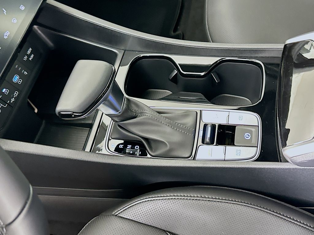 Thumbnail: 2026 Hyundai Santa Cruz - 15