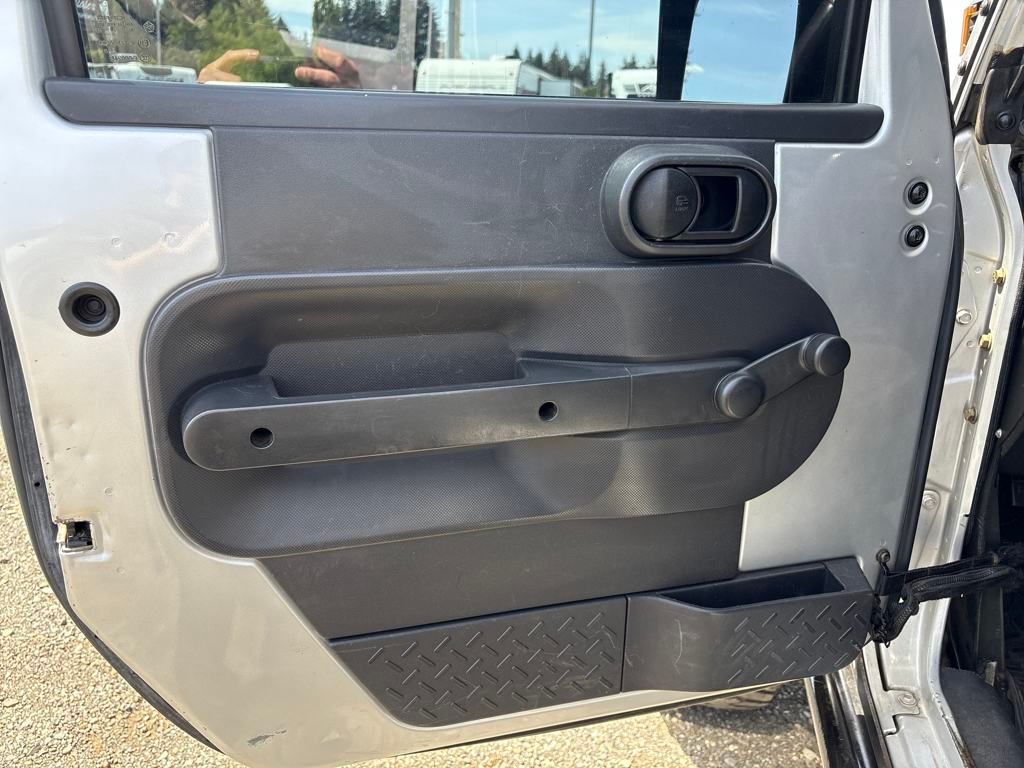 2008 Bright Silver Metallic Clearcoat Jeep Wrangler Unlimited Rubicon 4X4 SUV