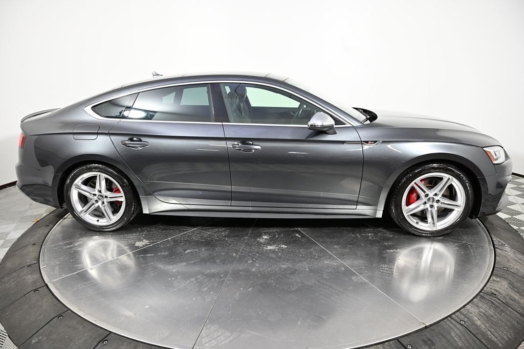 Thumbnail: 2019 Audi S5 - 6