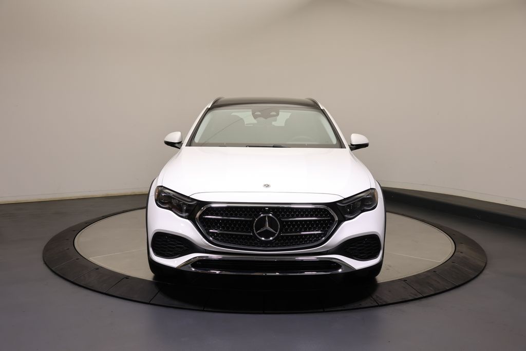 Thumbnail: 2027 Mercedes-Benz E-Class - 2