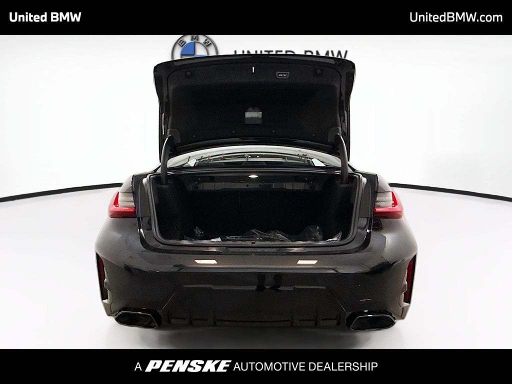 Thumbnail: 2026 BMW 3 Series - 14