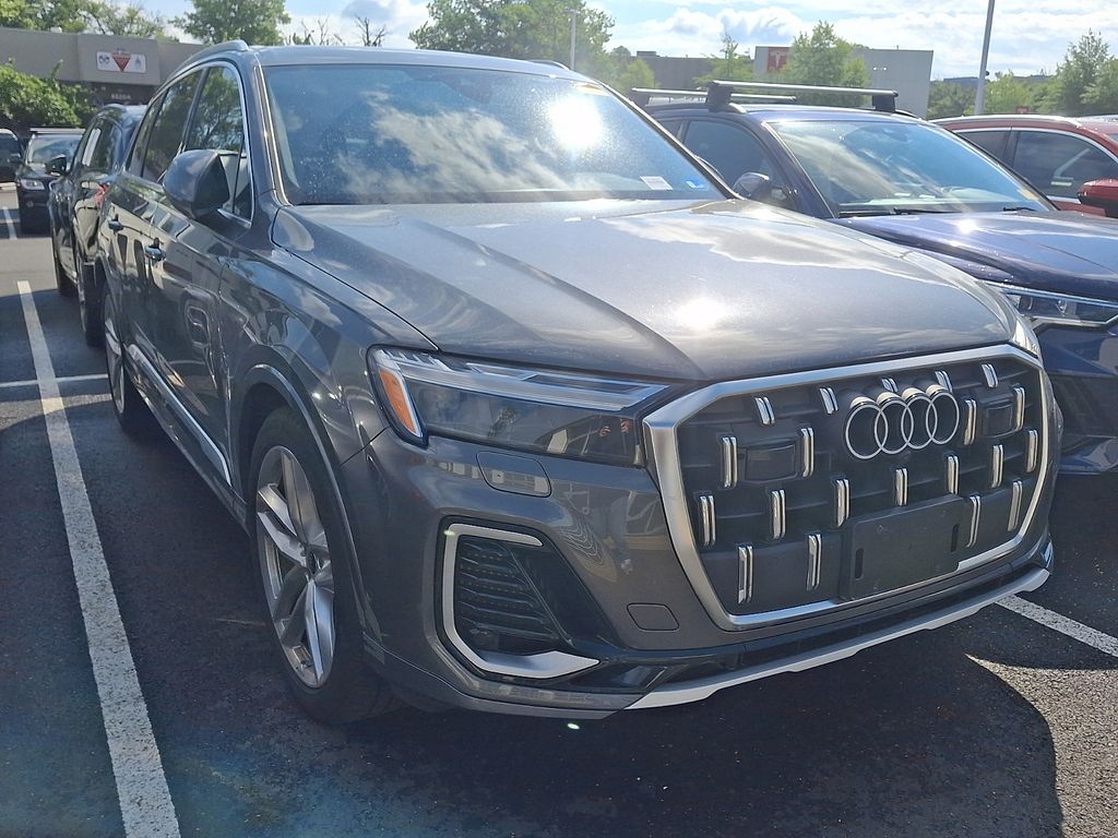 Thumbnail: 2025 Audi Q7 - 3