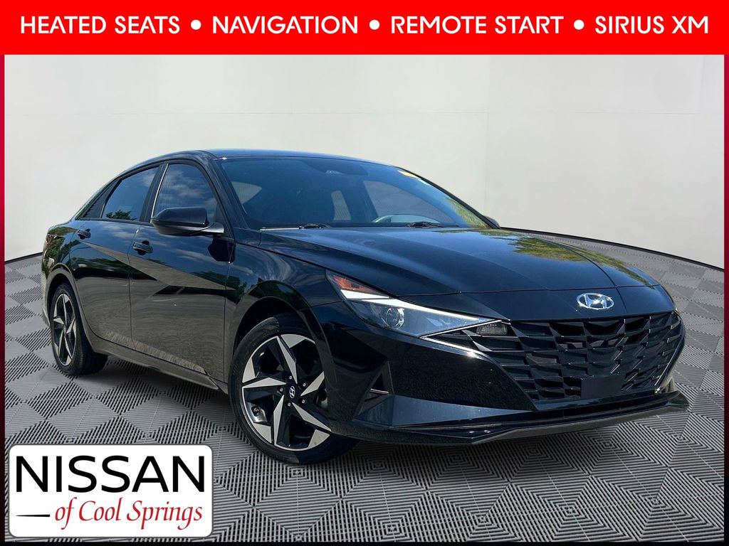 Onyx Black 2023 Hyundai Elantra Sedan Front-Wheel Drive Continuously Variable Transmission