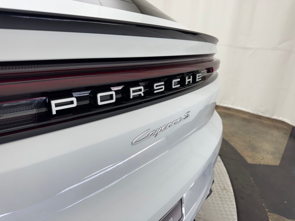 2024 Porsche   11