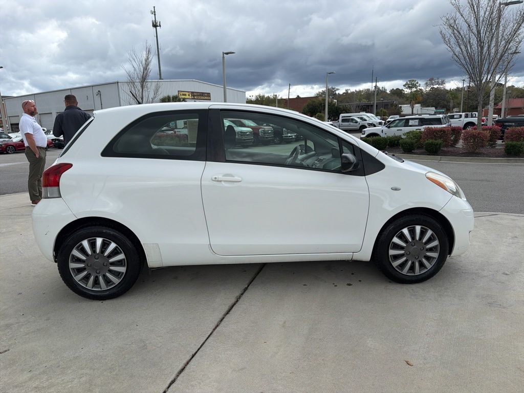 2011 Toyota Yaris 