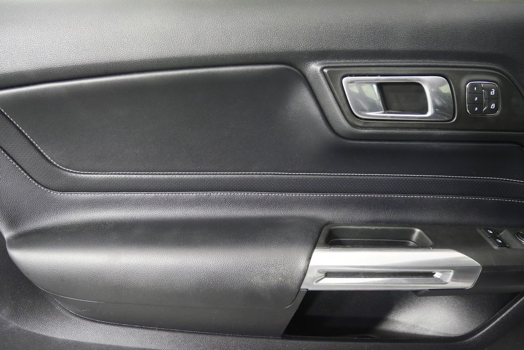 2018 Ford Mustang GT Premium 9