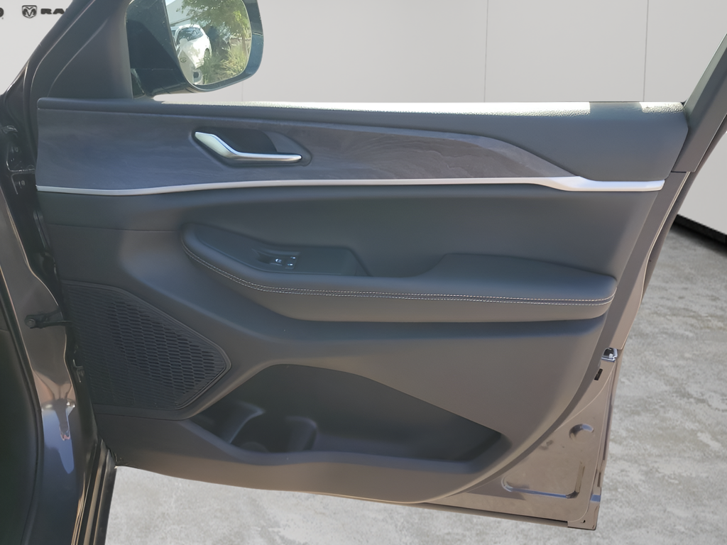 New Car 2025 Jeep Grand Cherokee  Limited For Sale Under $50,000 In Austin, Texas