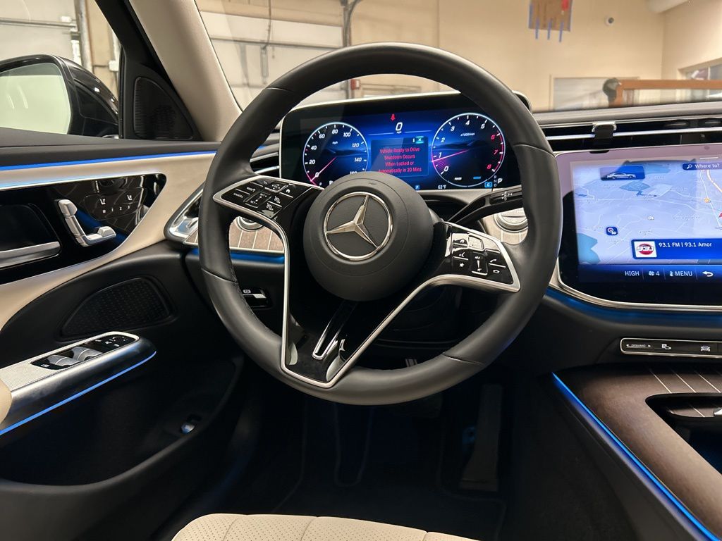 Thumbnail: 2025 Mercedes-Benz E-Class - 11